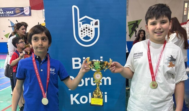 Bilgi Çorum Koleji öğrencilerinden teniste il birinciliği