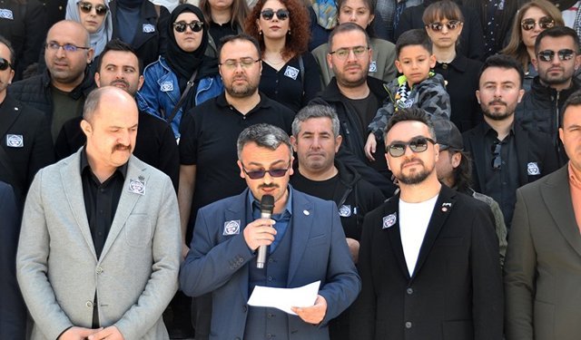 Sendikalar okul saldırısını protesto etti