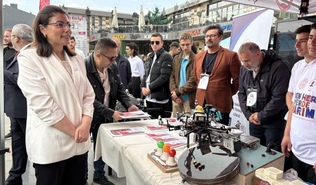 Meslek lisesi öğrencilerinin projeleri görücüye çıktı