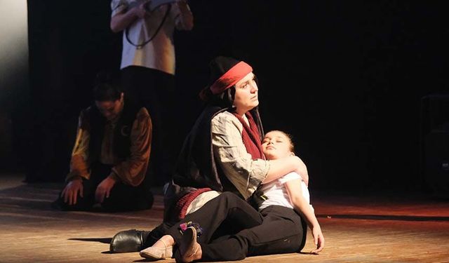 Milli Mücadele'nin kahramanlık ruhu Çorum'da dans ve müzikle anlatıldı