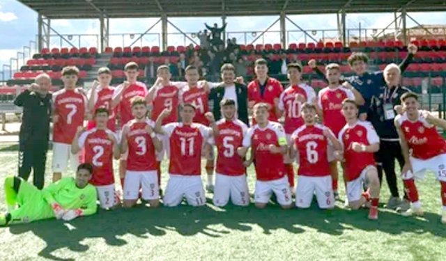 Çorum’da şampiyon Kadıköyspor