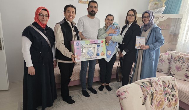 Çorum Belediyesinden anne ve bebeklere evde sağlık desteği