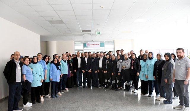 Hastanede 1 Mayıs kutlandı