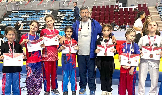Okullar Wushu’da 26 madalya