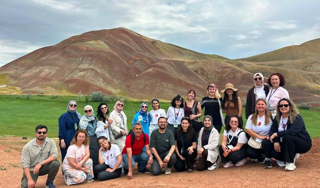Doğa ve Edebiyatın buluşması: Ekolojik Edebiyat Okulu-2 projesi tamamlandı
