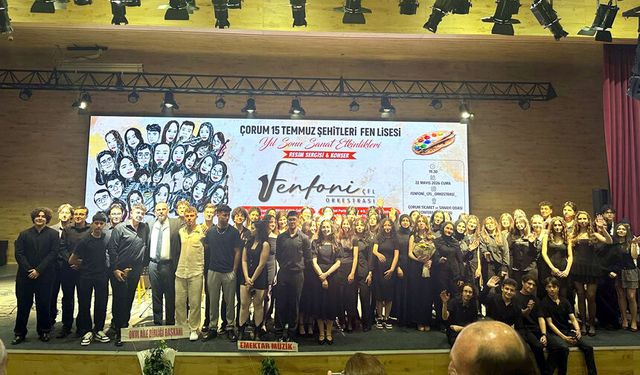 Fen Lisesi öğrencilerinden sanat ve müzik şöleni