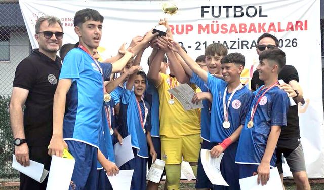 Analig Futbol’da yarı finaldeyiz