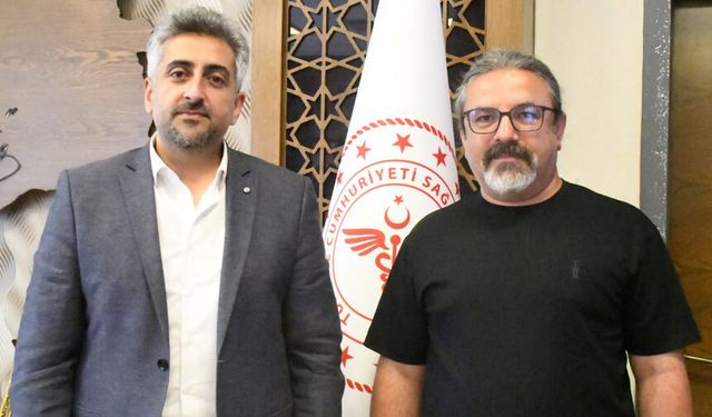 Çorum'a Çorumlu el cerrahisi uzmanı