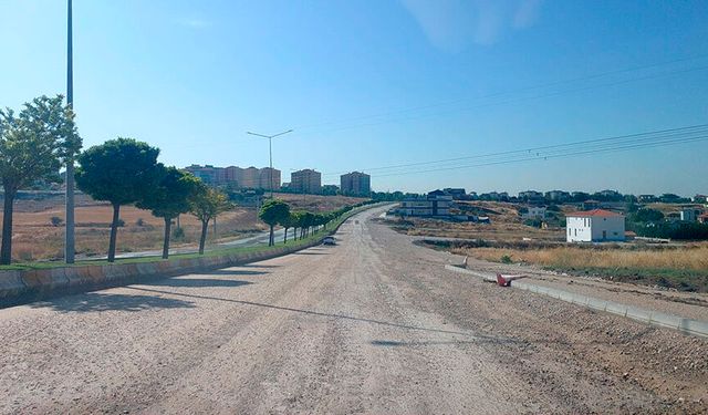 2 ay önce kazıldı, hâlâ asfalt dökülmedi