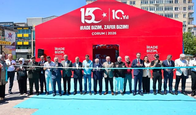 Kadeş Meydanı’nda 15 Temmuz’a özel çadır kuruldu