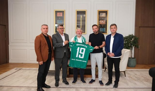 Mimar Sinan Spor Kulübü’ne 1 milyon TL’lik destek