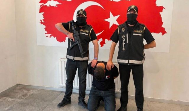 Azerbaycan'da yakalandı, Türkiye'ye getirildi