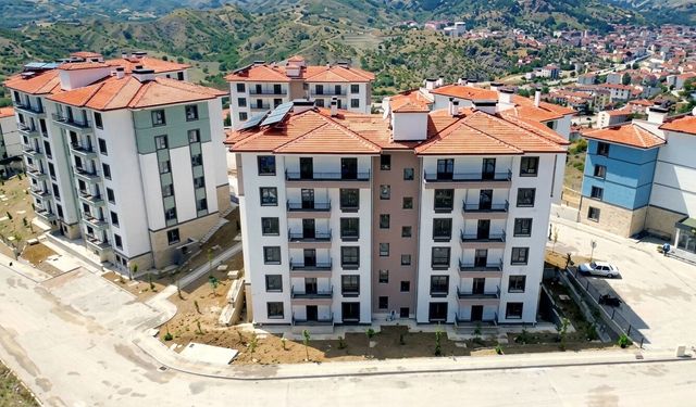 Çorum’da  148 konut sahiplerine teslim edildi