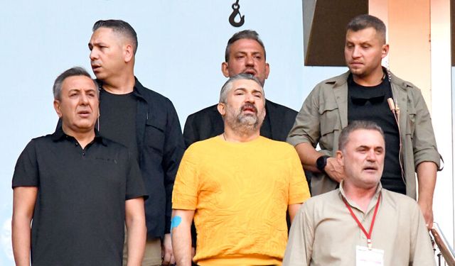 Üç başkan da maçta