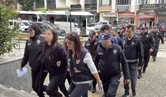 Çorum'da 'noter görevlisi' yalanıyla araç sahiplerini dolandırdılar