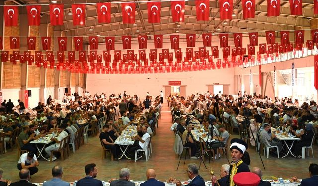 2 bin 500 emekçi aynı sofrada buluştu