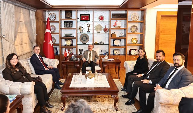 Yeni baro yönetiminden Vali Çalgan'a ziyaret