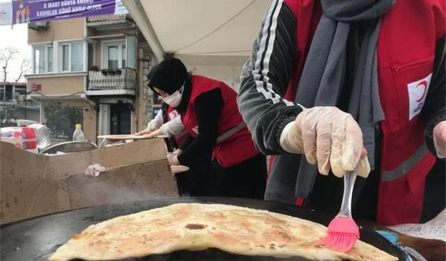 Kızılay aşevi projesi için kermes açıyor