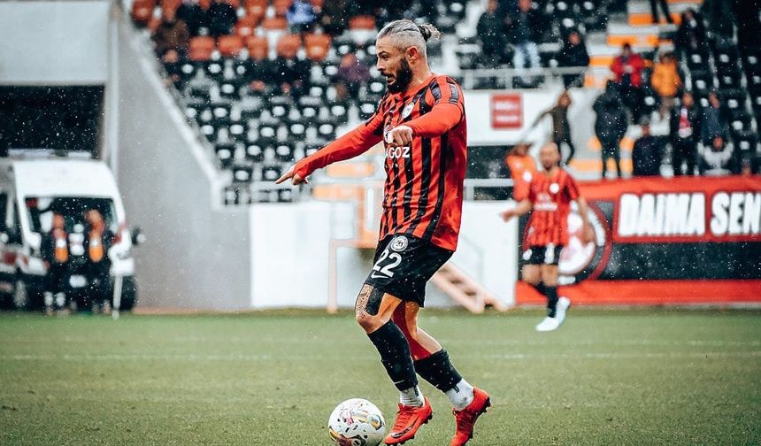 Bir dönem Çorum FK forması giymişti! 10 sene sonra eski takımına döndü