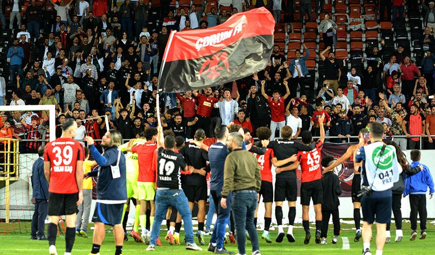 Şampiyonluk kutlaması yeni sezon öncesi yapılacak