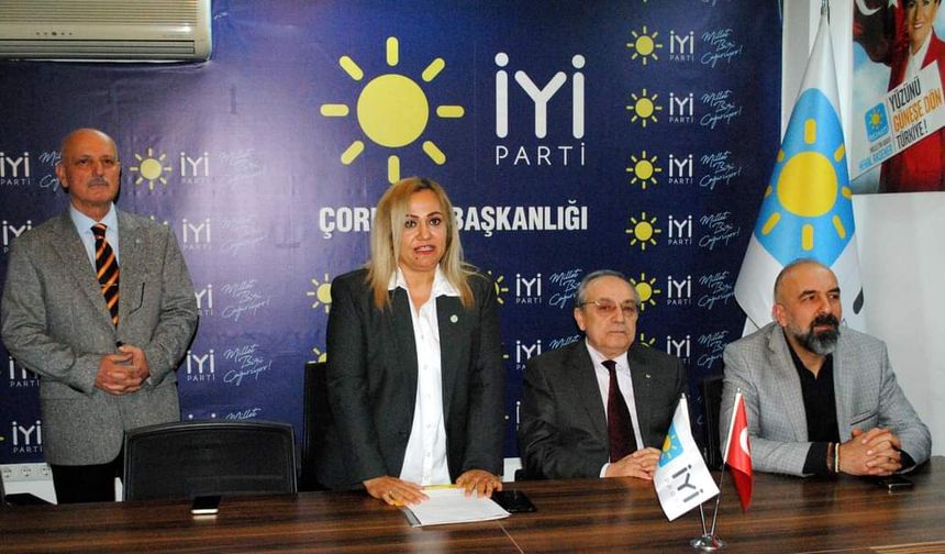 İYİ Parti'den aday adaylığını açıkladı