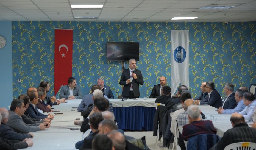 'Yaptıkları en büyük hizmet heykel açmak'