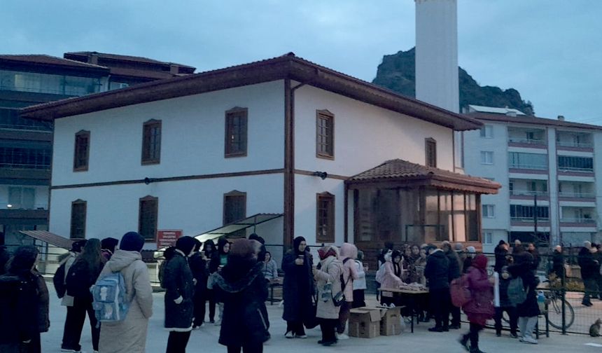 Osmancık'ta sabah namazı buluşmalarına yoğun ilgi