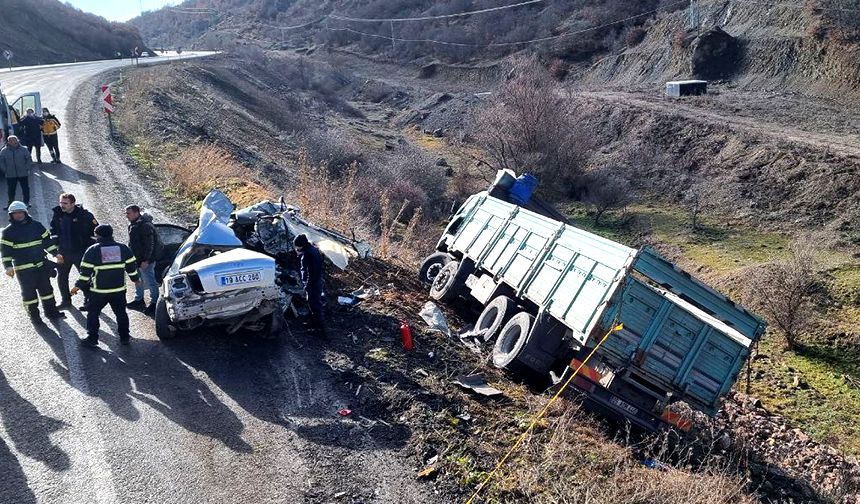 Çorum'da feci kaza: 2 ölü