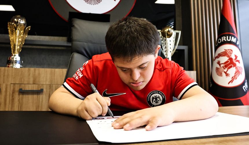Çorum FK'da yeni başkan İsmail Berat oldu