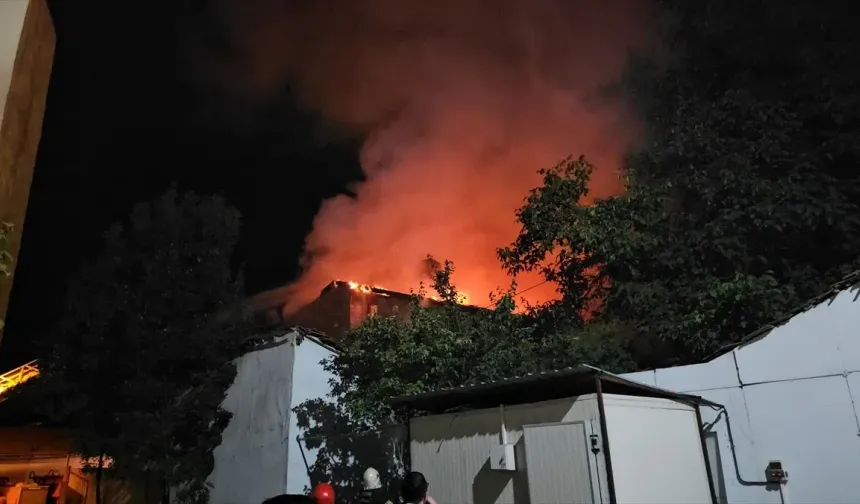 Çorum'da yangın:Karı-koca hastaneye kaldırıldı