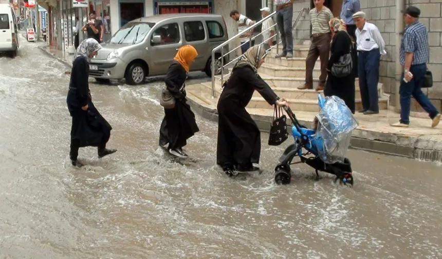 Hava sıcaklığı düşüyor, yağmur geliyor