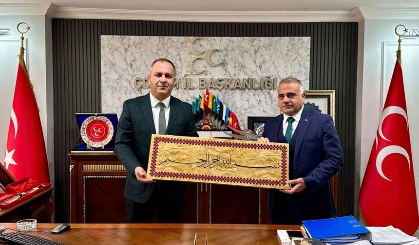 AK Parti'den MHP'ye hayırlı olsun ziyareti