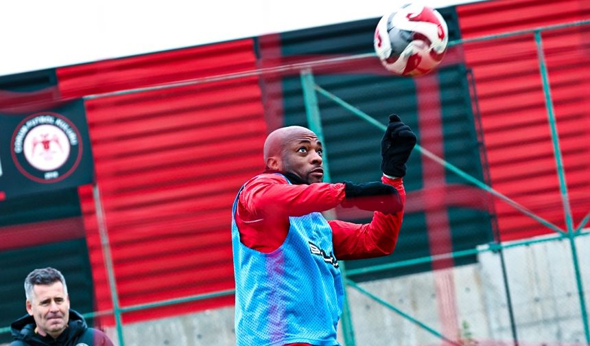 Geraldo 10 hafta sonra kadroda