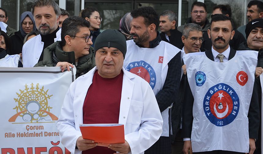 Aile hekimleri ücret kesintilerine karşı eylem başlattı