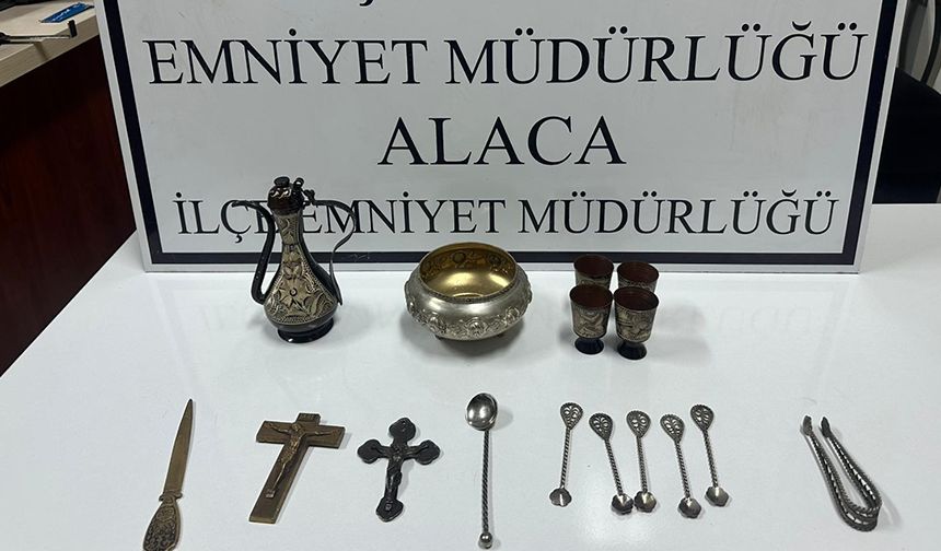 Tarihi eser kaçakçısı yakalandı