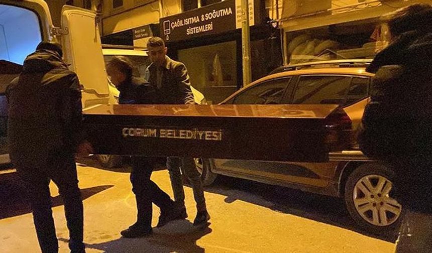 Engelli adam evinde ölü bulundu