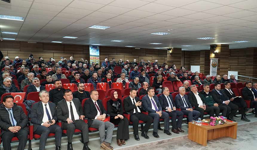 "Osmancık-97" pirincinin tanıtımı için toplantı düzenlendi