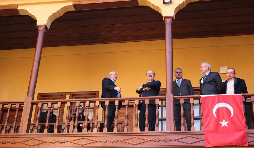 Bakan Yardımcısı Çorum'u gezdi