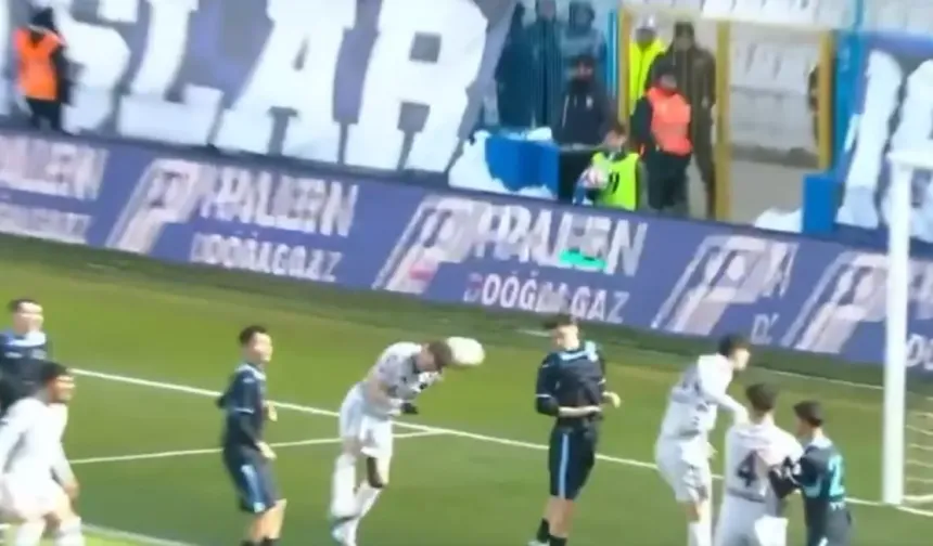 1. Lig maçında iptal edilen gol spikeri bile şaşırttı