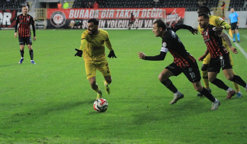 Çorum FK darmadağın!