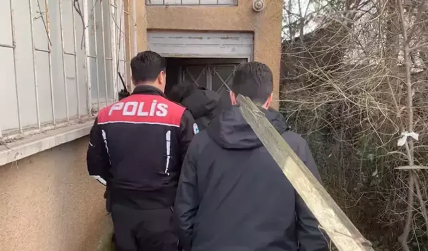 Cezaevi firarisi metruk evde yakalandı