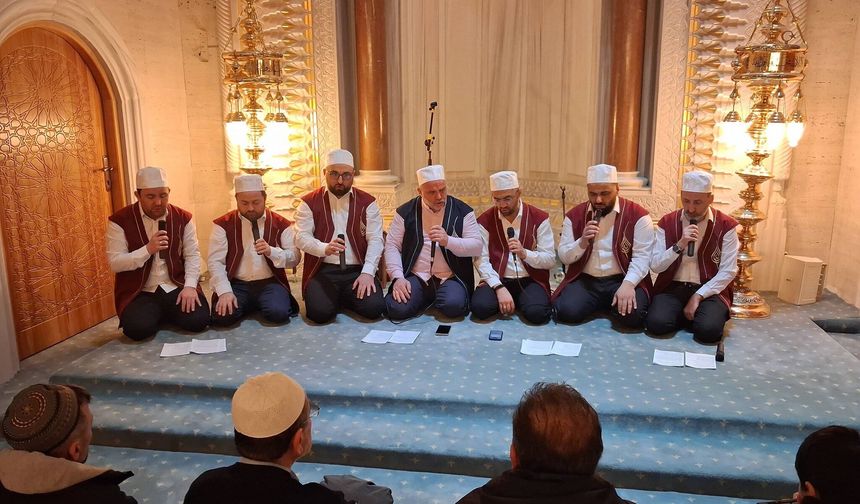 Akşemseddin Camii’nde kadim Osmanlı geleneği yaşatıldı