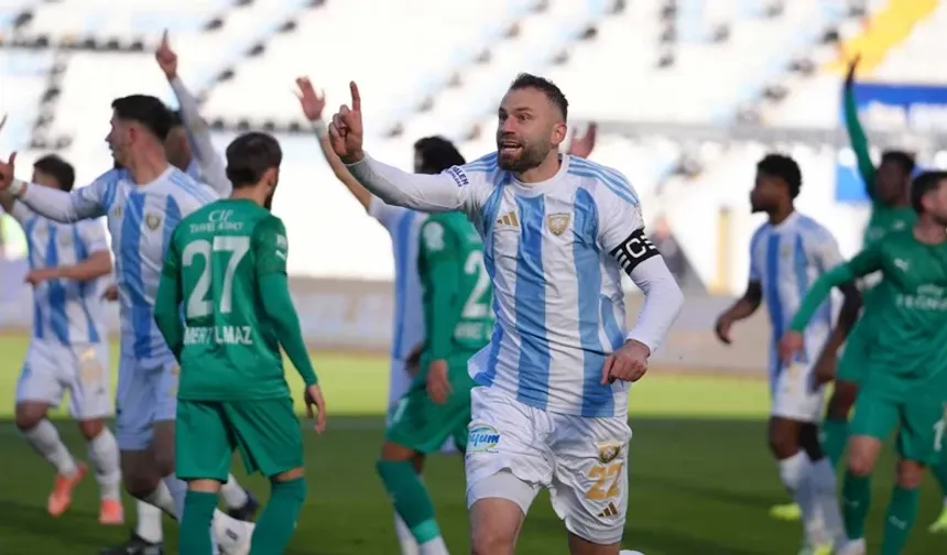 1.Lig ekibinde sakatlık şoku! İki kemiğinde kırık tespit edildi