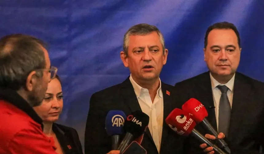 Özel'den Arınç'la görüşmesine ilişkin açıklama: En çok konuştuğumuz...