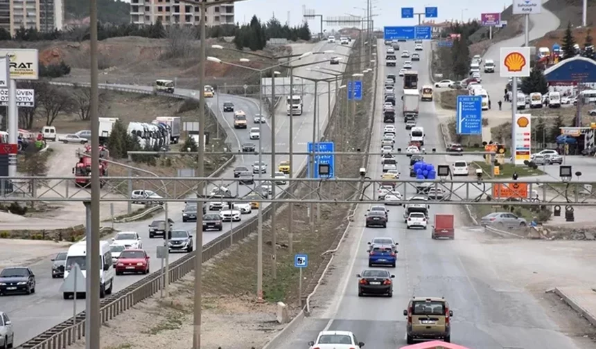 Çorum-Ankara arasında 8 radar, 19 hız koridoru bulunuyor