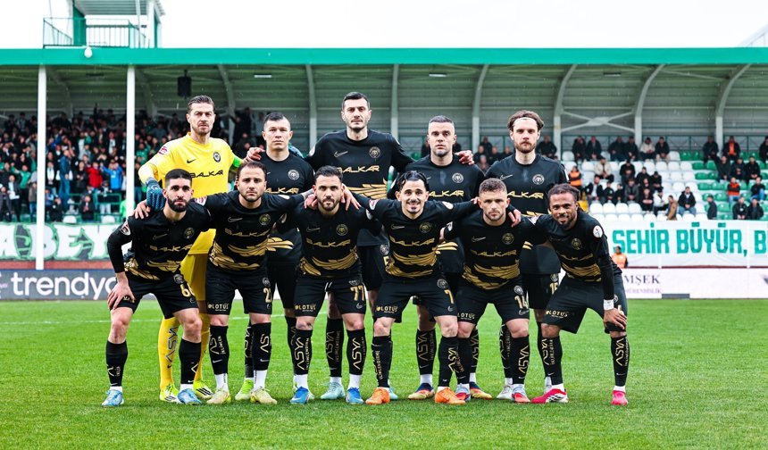 TAKTİK MAKTİK YOK...