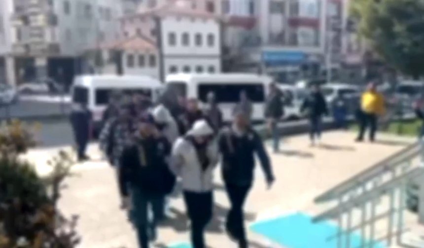 7 dolandırıcı tutuklandı