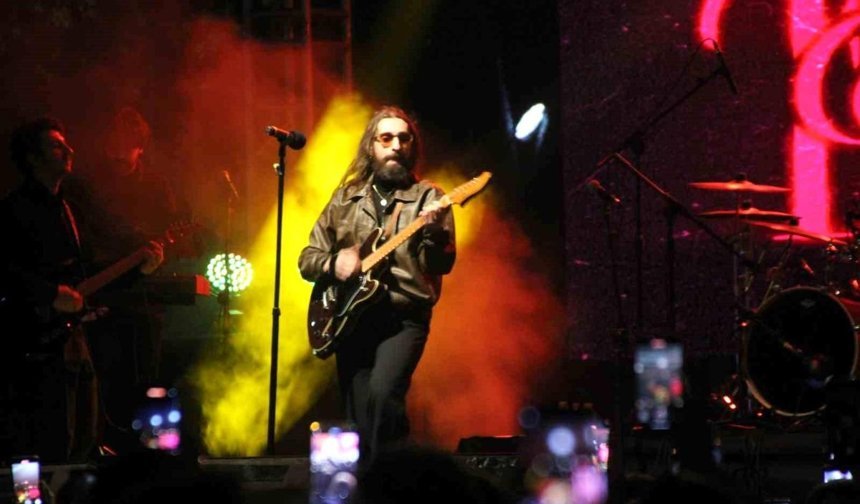 Çorumlu ünlü sanatçı Çorum'da konser verecek