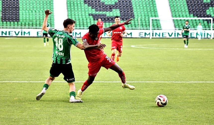 İlk asistini yaptı