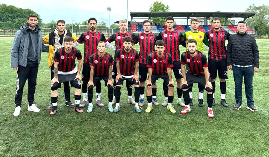 Yurtlig futbolda yarı finaldeyiz